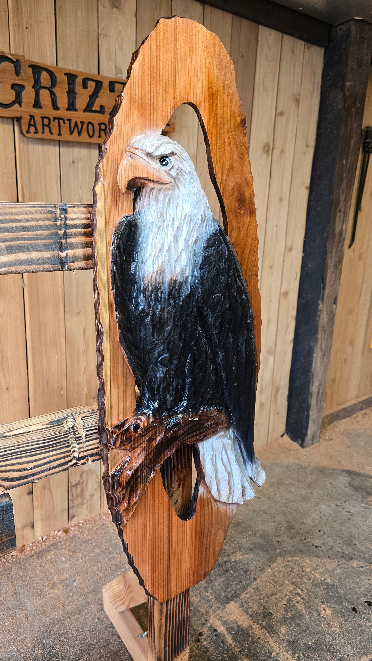 🦅 Eagle Wall Hanger Cedar – 3ft Tall